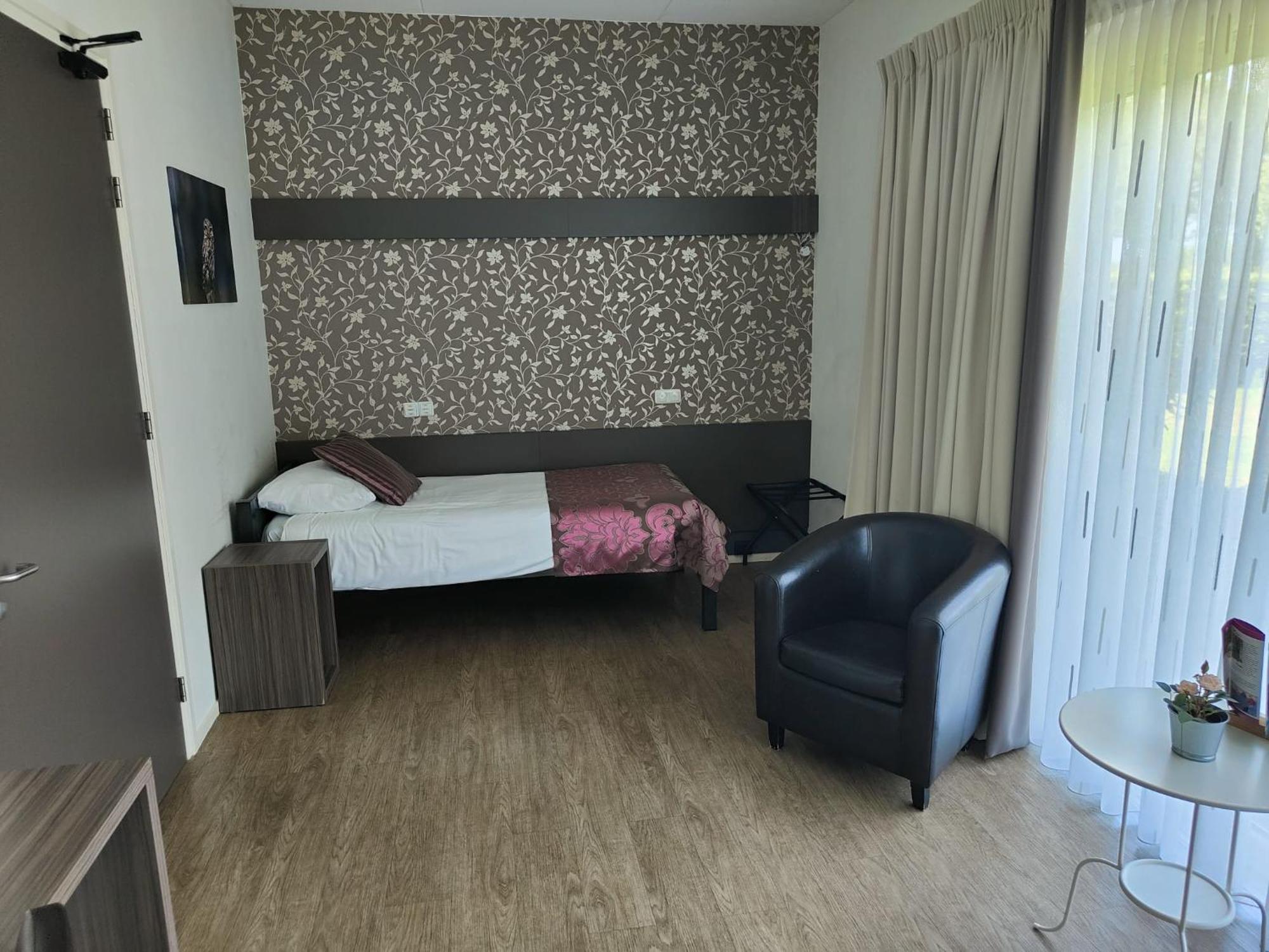 B&B Hotel De Vrije Vogel Elsloo  المظهر الخارجي الصورة